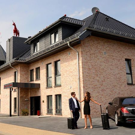 Hotel Rotes Einhorn **** Duren Екстер'єр фото