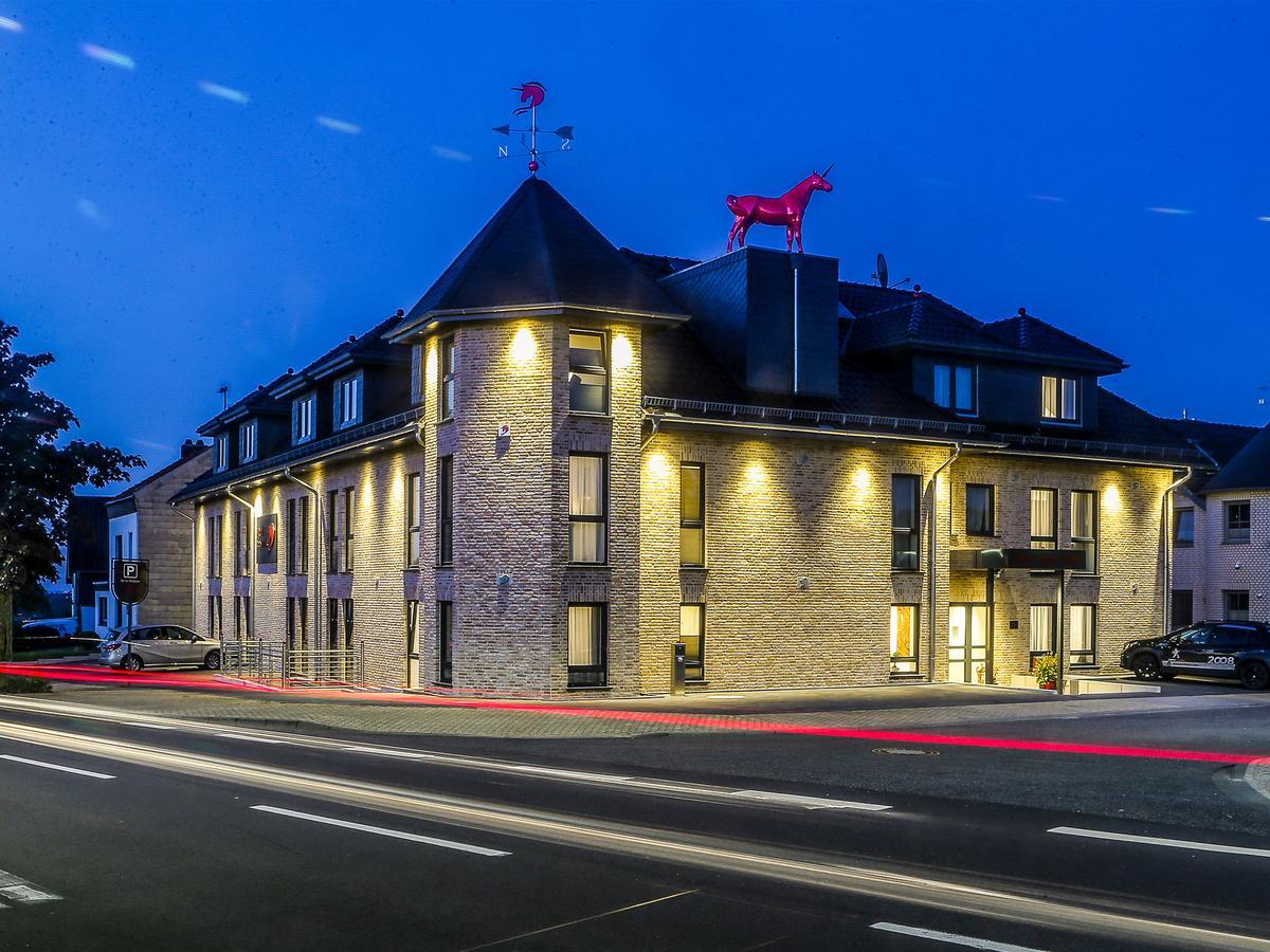 Hotel Rotes Einhorn **** Duren Екстер'єр фото