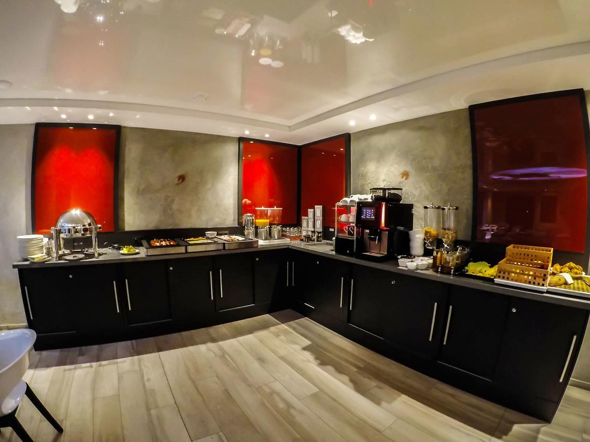 Hotel Rotes Einhorn **** Duren Екстер'єр фото